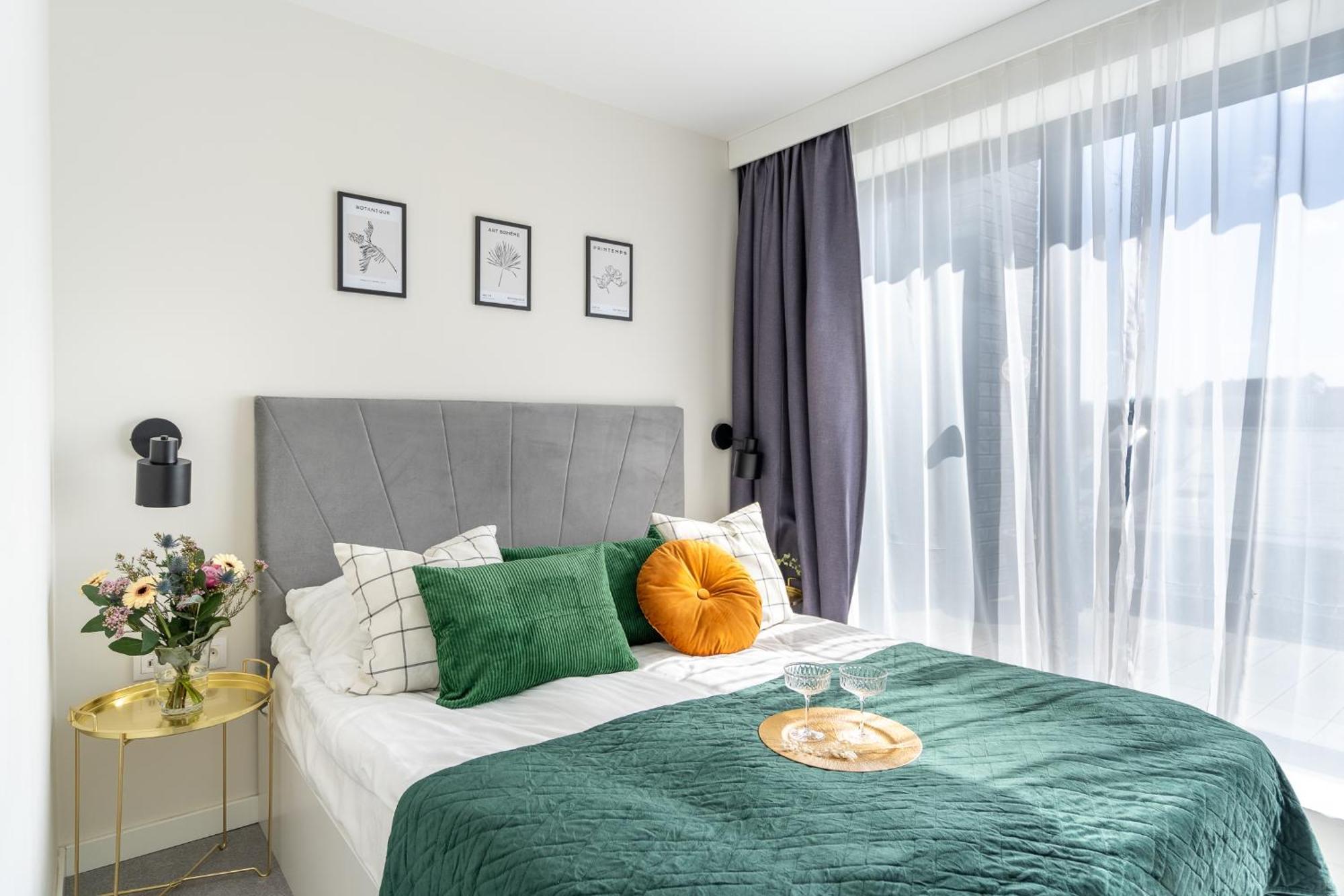 3 Minutes Apartments Old Town Краков Экстерьер фото