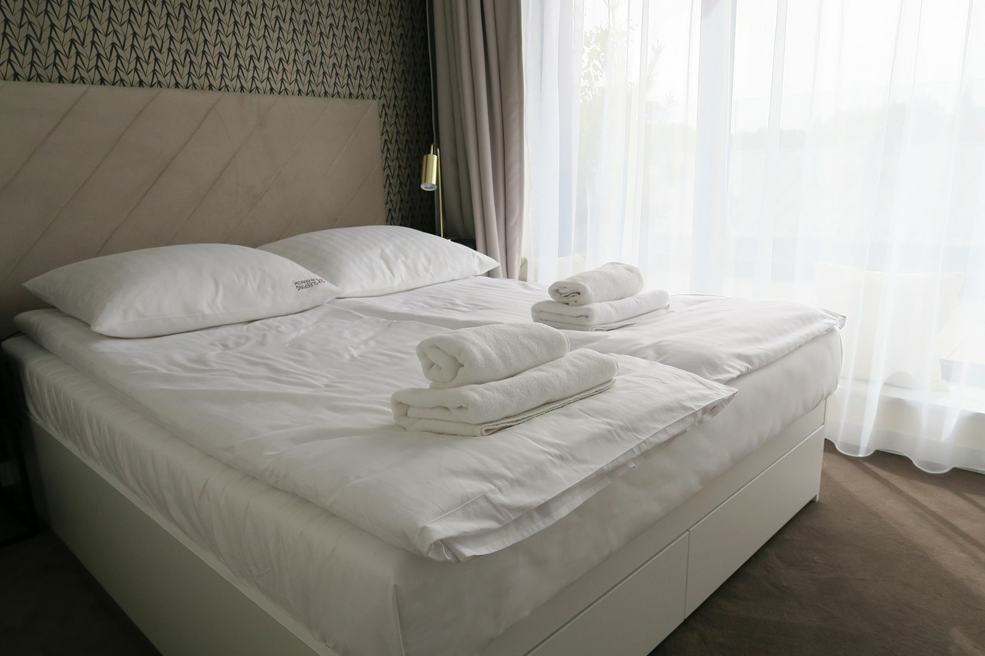 3 Minutes Apartments Old Town Краков Экстерьер фото